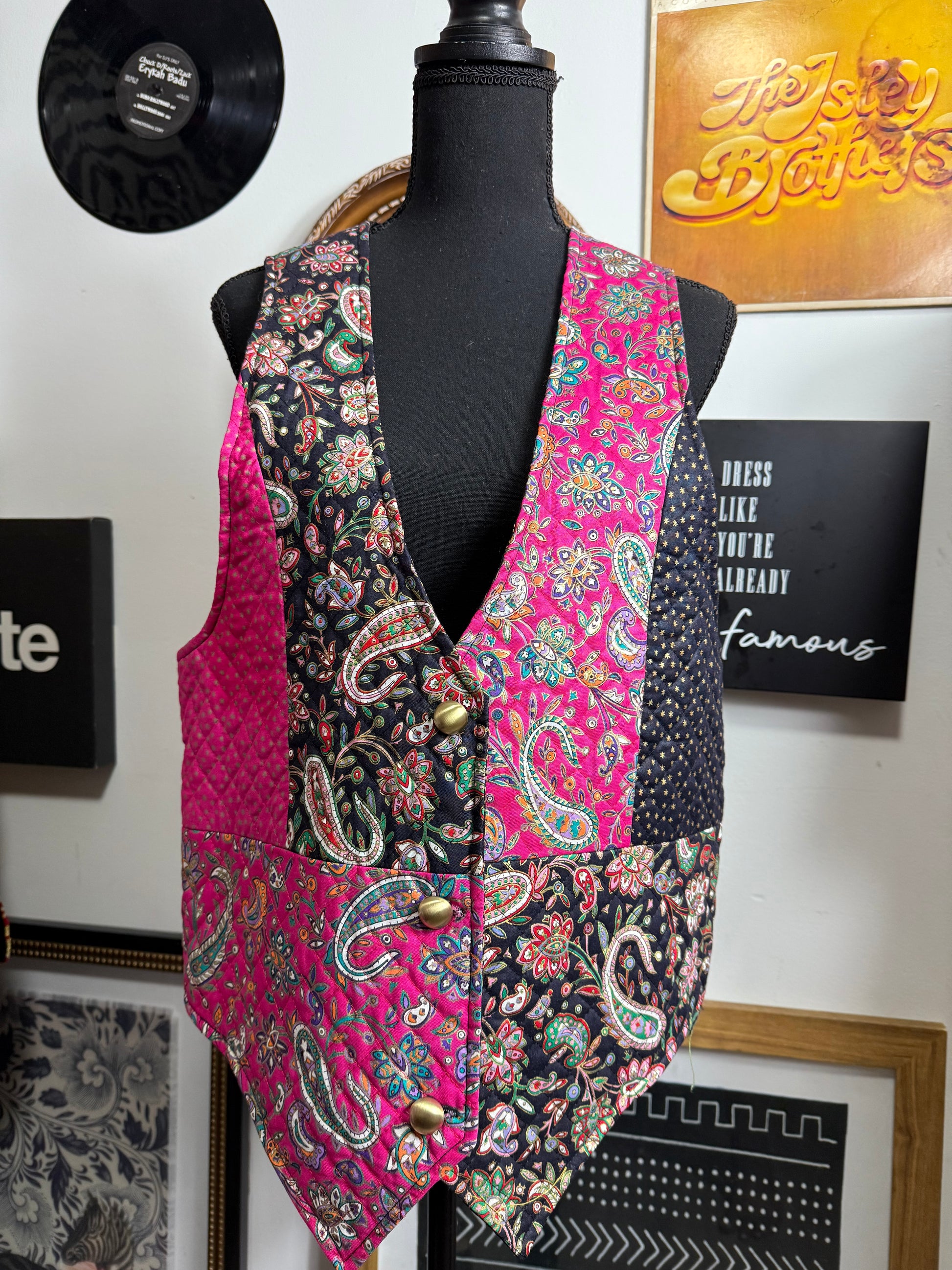 Paisley mixed color vest