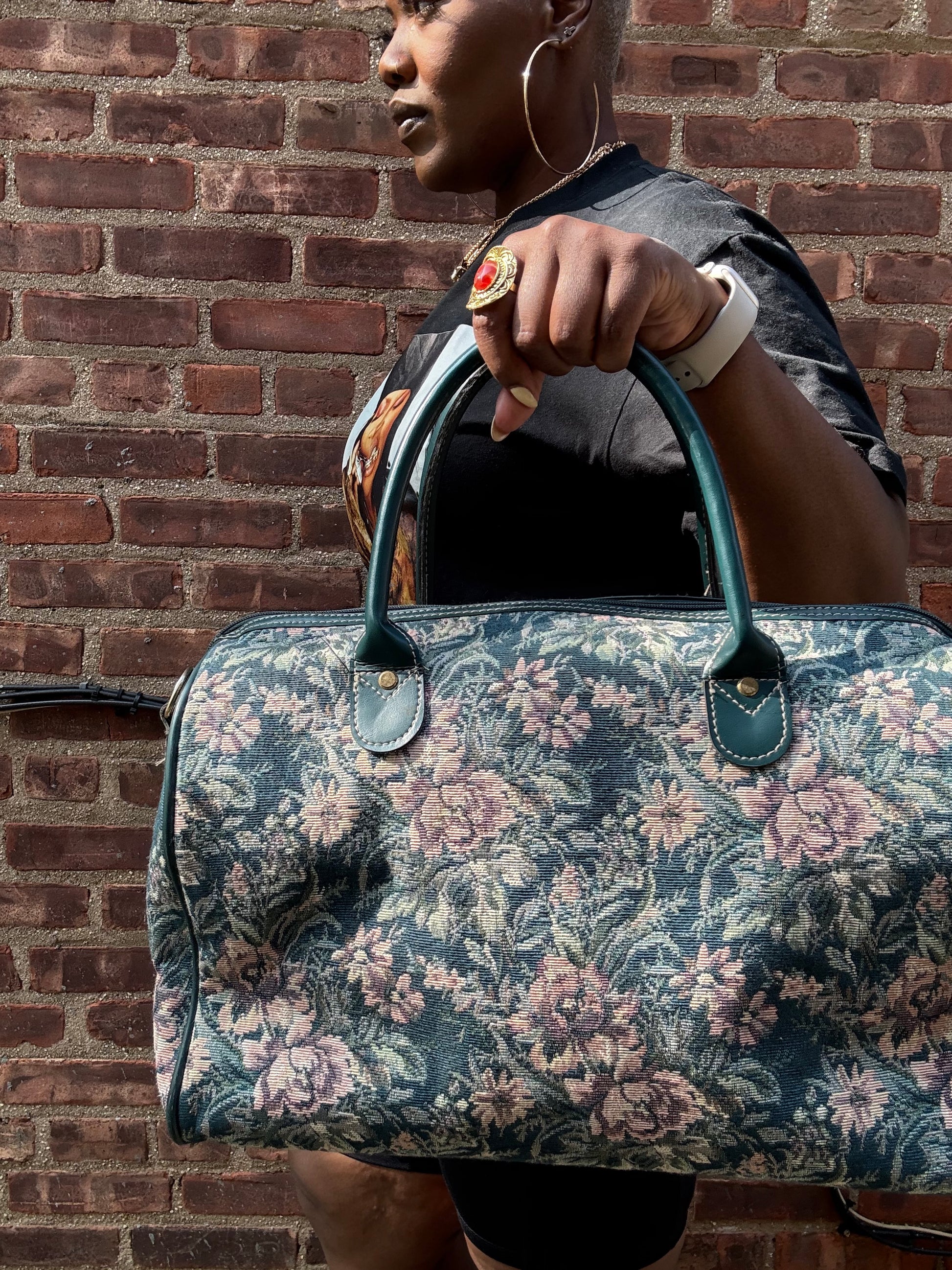 Spendthenight vintage weekender bag