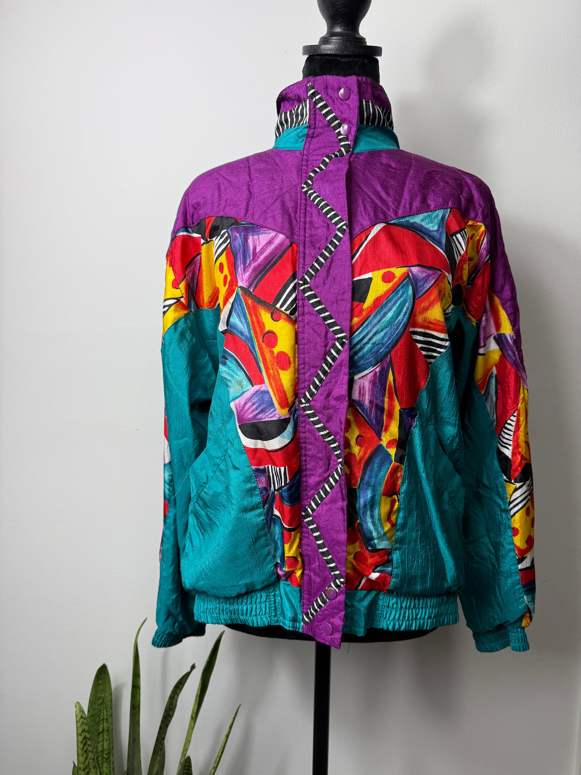 Edgy Vintage multi color windbreaker